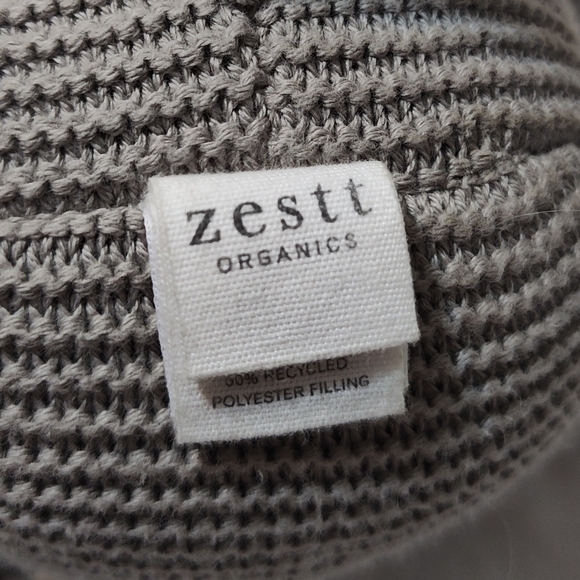 Zestt Organics Stuffed Elephant - Picture 3 of 4